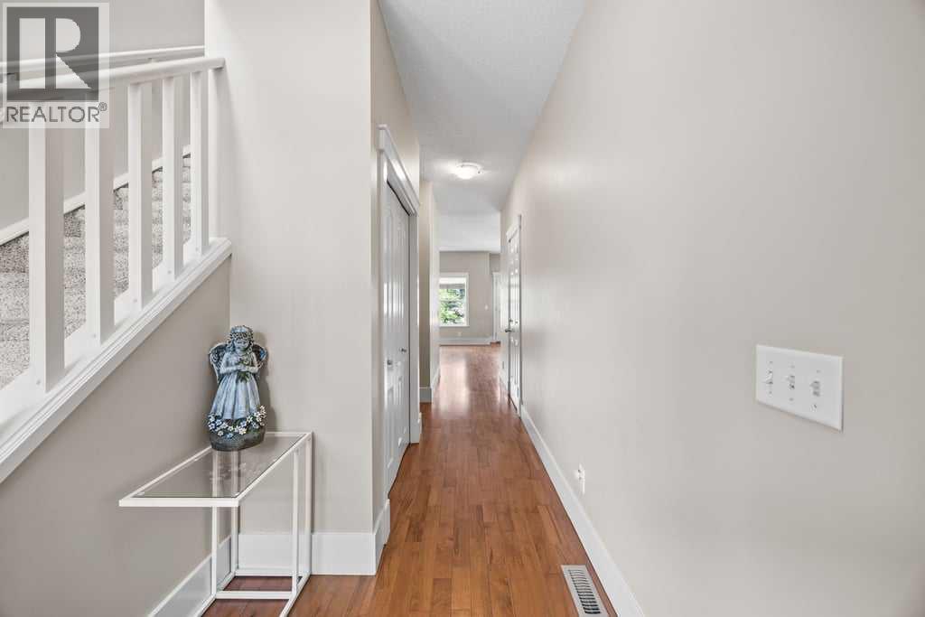 24, 9000 Wentworth Avenue Sw, Calgary, Alberta  T3H 0A9 - Photo 5 - A2330700
