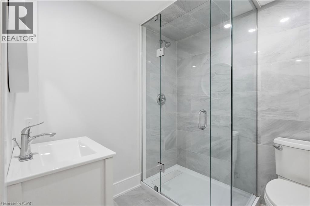 332 Woodworth Drive W, Ancaster, Ontario  L9G 2N1 - Photo 35 - 40849788