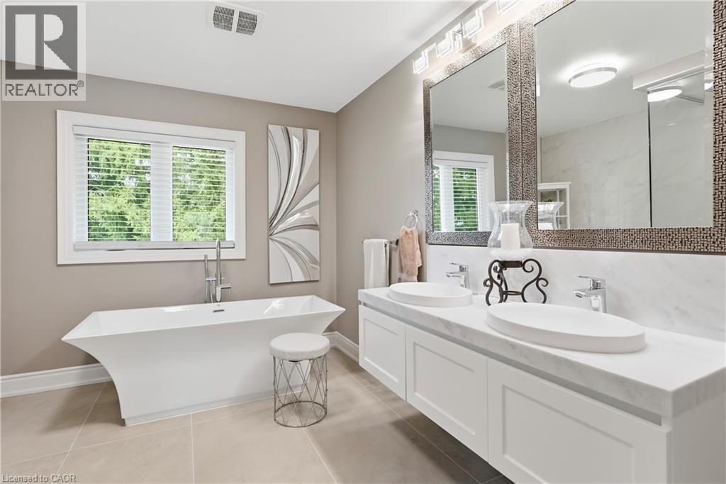 332 Woodworth Drive W, Ancaster, Ontario  L9G 2N1 - Photo 22 - 40849788