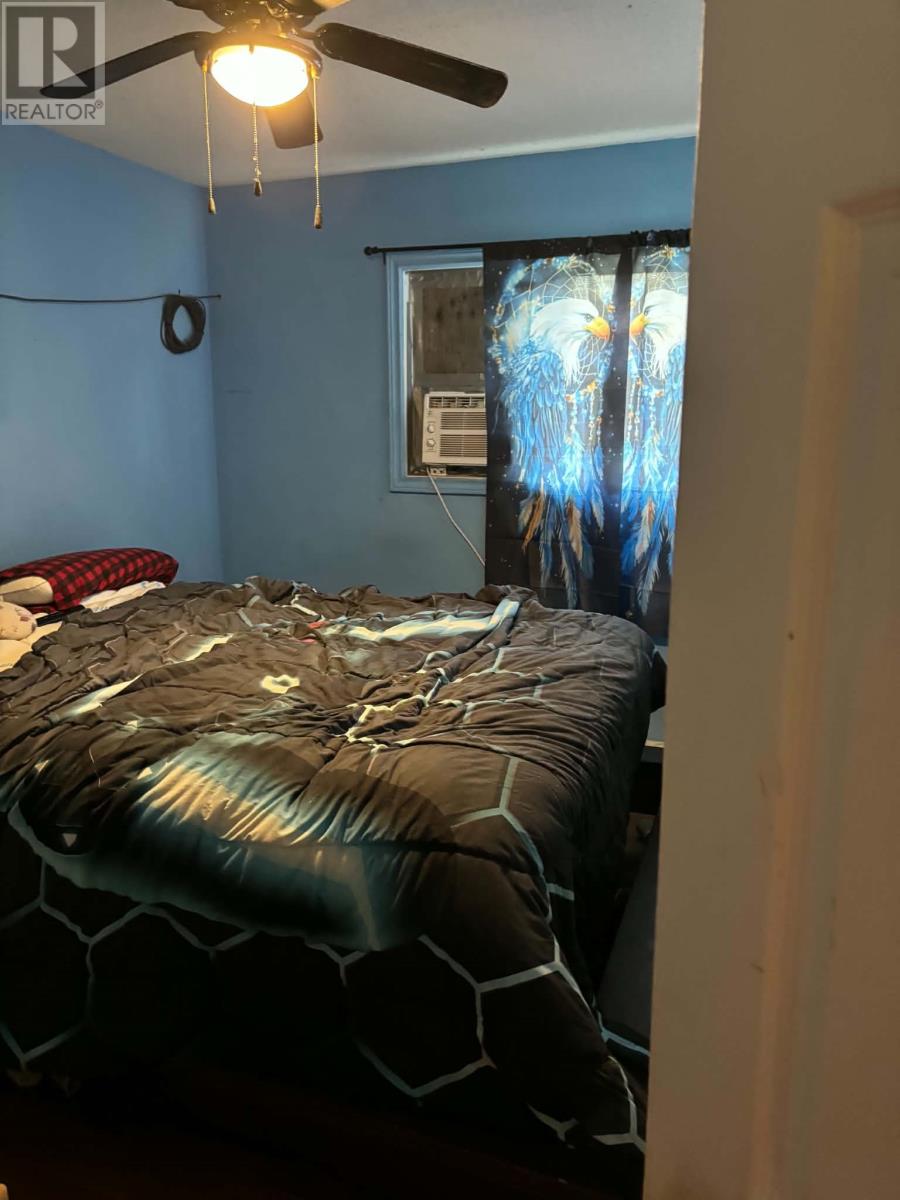 103 Main Street, Embree — photo 8