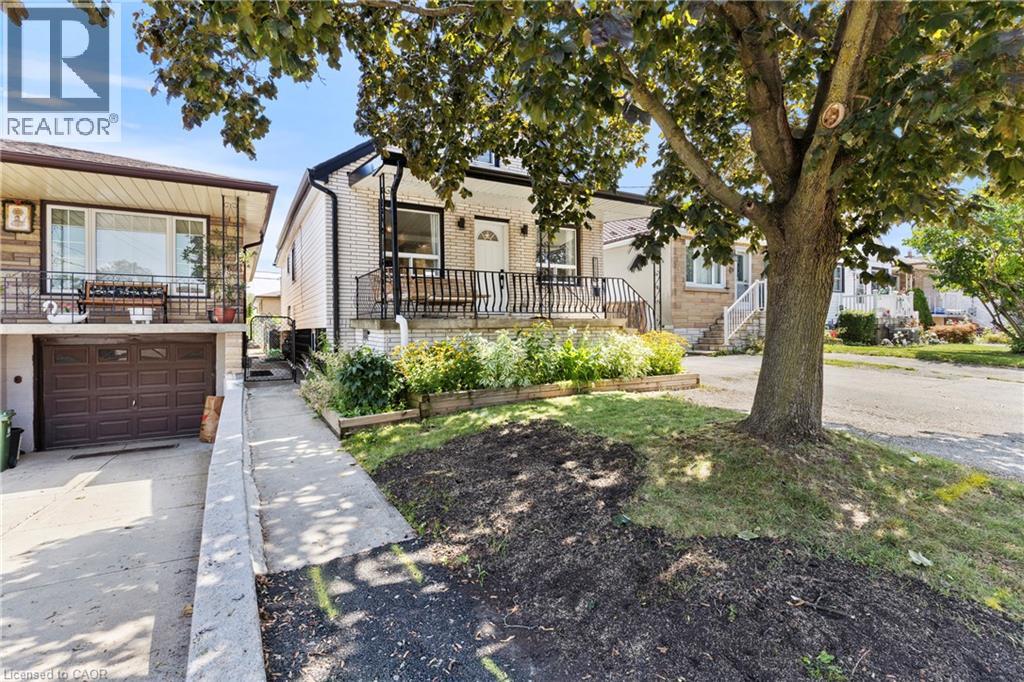 15 Glassco Avenue S, Hamilton, Ontario  L8H 1B2 - Photo 4 - 40857472