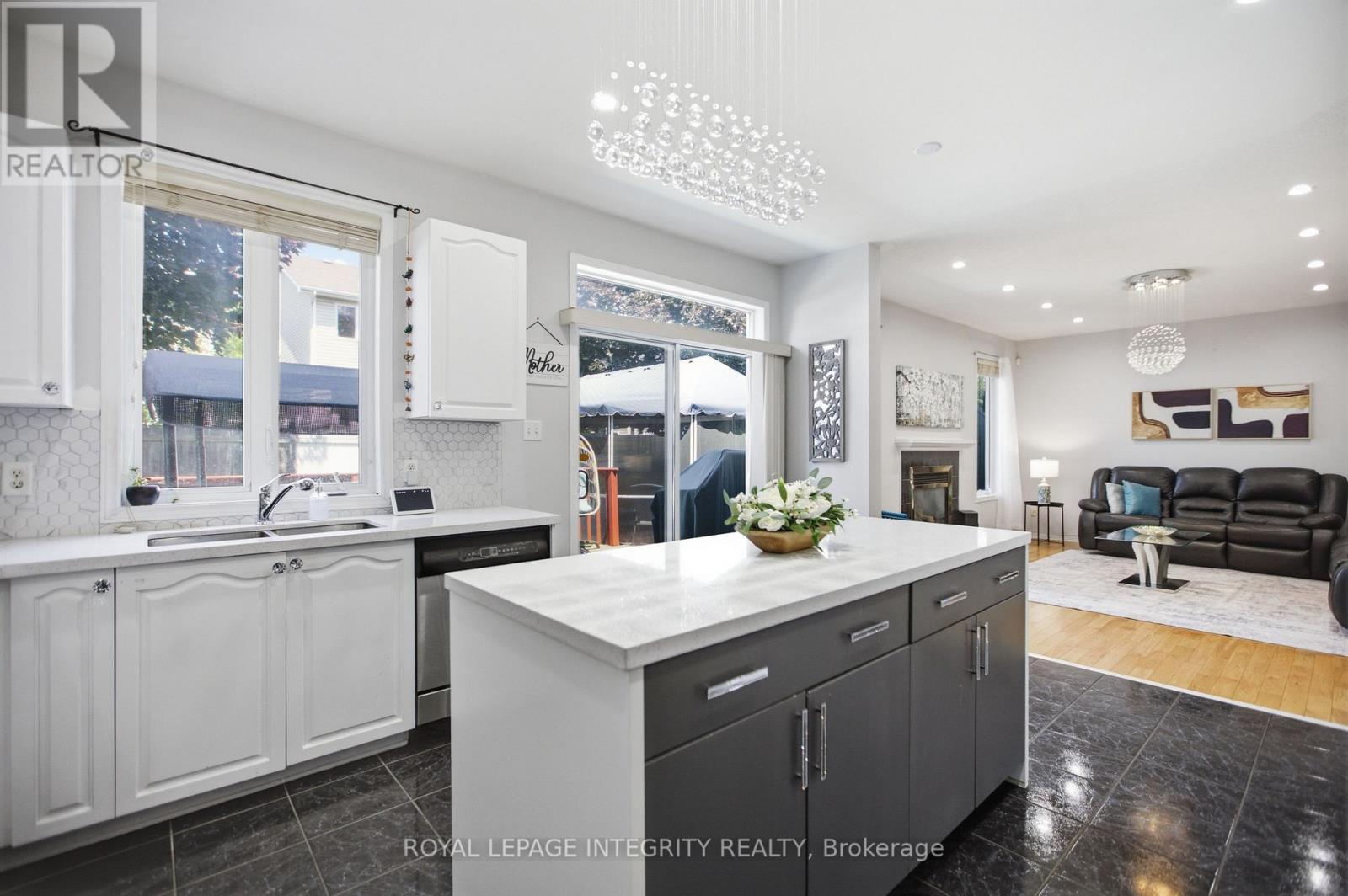 1165 Klondike Road, Ottawa, Ontario  K2W 1C8 - Photo 14 - X13753180