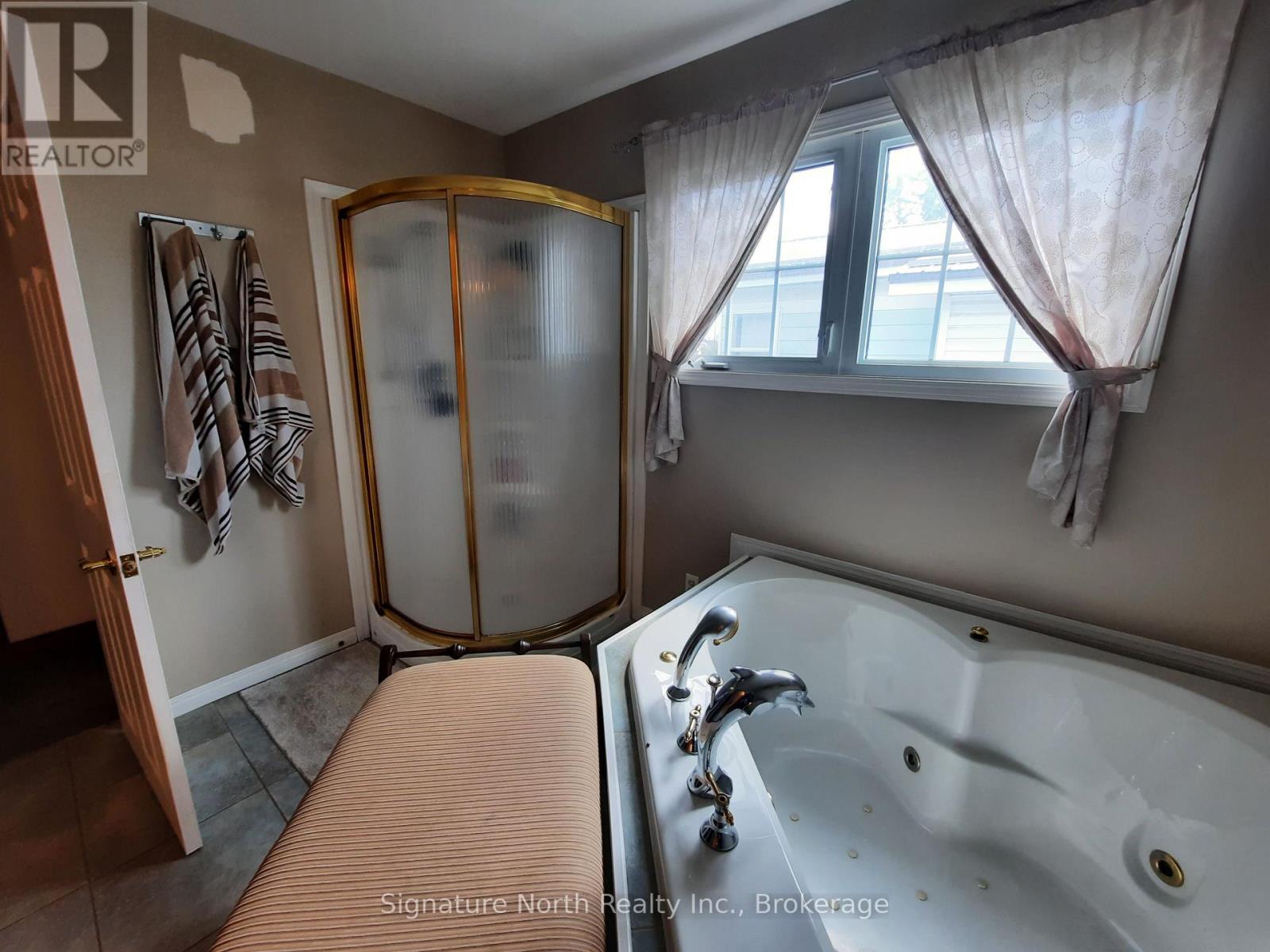 612 Main Street, Greenstone, Ontario  P0T 1M0 - Photo 14 - X13753202