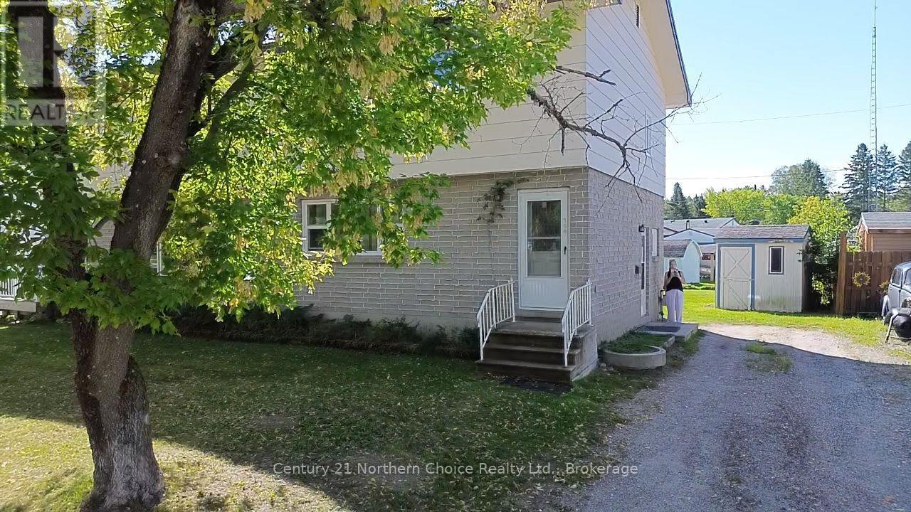 154 Parkdale Road, Dryden, Ontario  P8N 1S2 - Photo 3 - X13753224