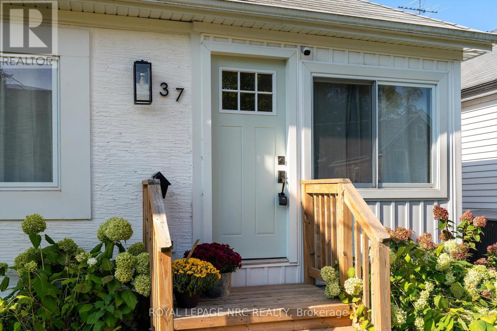 37 Lock Street, St. Catharines, Ontario  L2N 5B8 - Photo 6 - X13753032