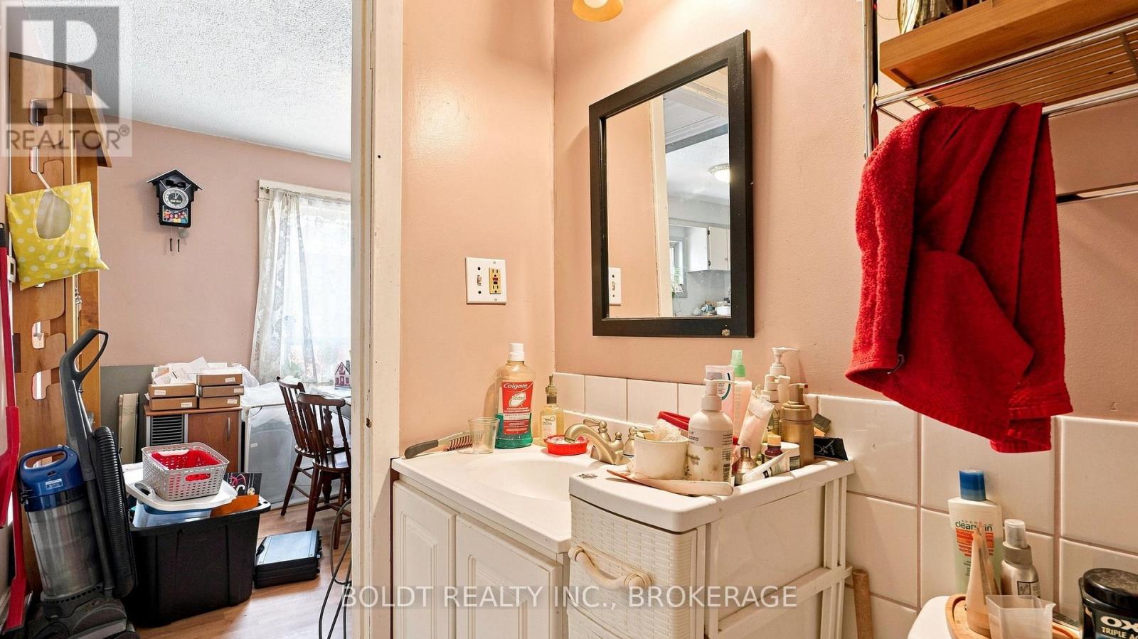 53 Carlton Street, St. Catharines, Ontario  L2R 1P7 - Photo 35 - X13753134