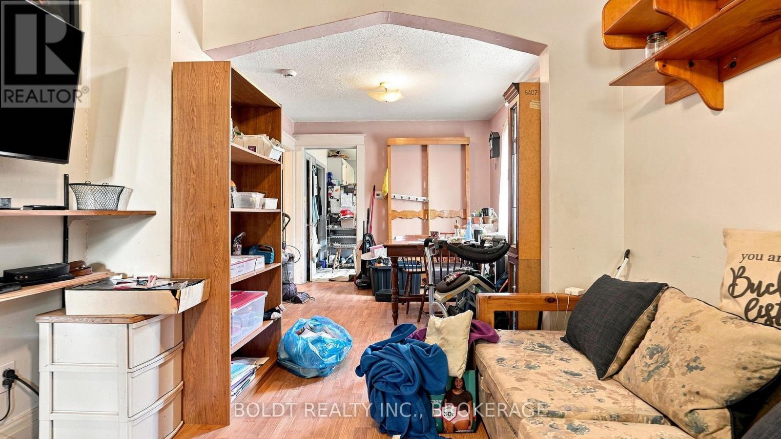 53 Carlton Street, St. Catharines, Ontario  L2R 1P7 - Photo 9 - X13753134