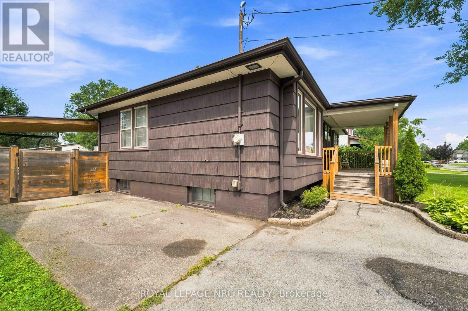287 First Avenue, Welland, Ontario  L3C 1Z1 - Photo 3 - X13753496