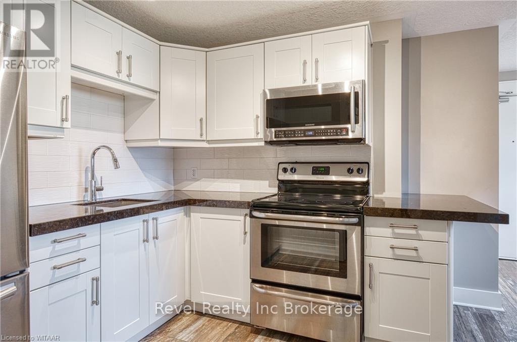 4 - 226 Clarke Street N, Woodstock, Ontario  N4S 7M7 - Photo 5 - X13753388