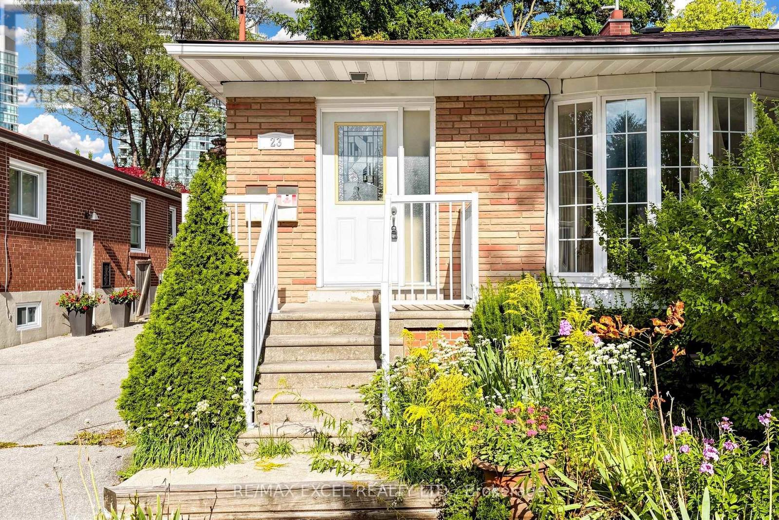 Bsmt - 23 Linelle Street, Toronto, Ontario  M2N 2J4 - Photo 2 - C13736488