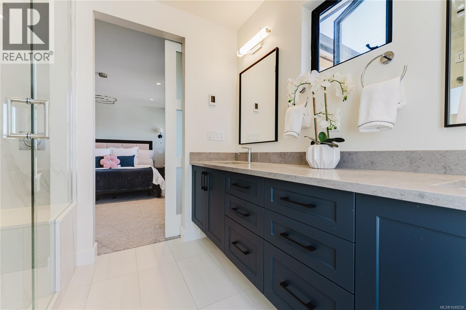 63 Boyd St, Victoria, British Columbia  V8V 2C8 - Photo 23 - 1048254
