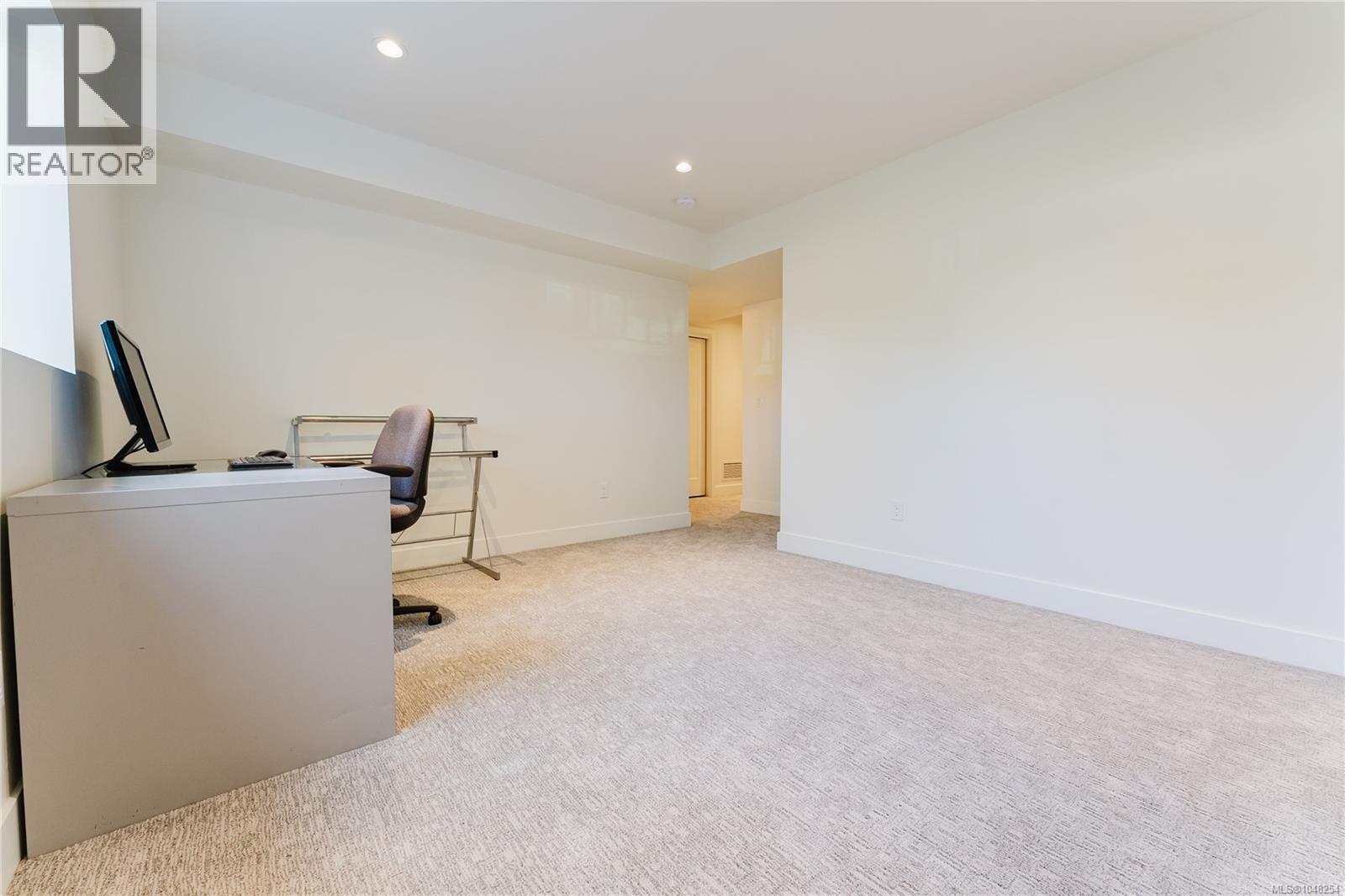 63 Boyd St, Victoria, British Columbia  V8V 2C8 - Photo 37 - 1048254