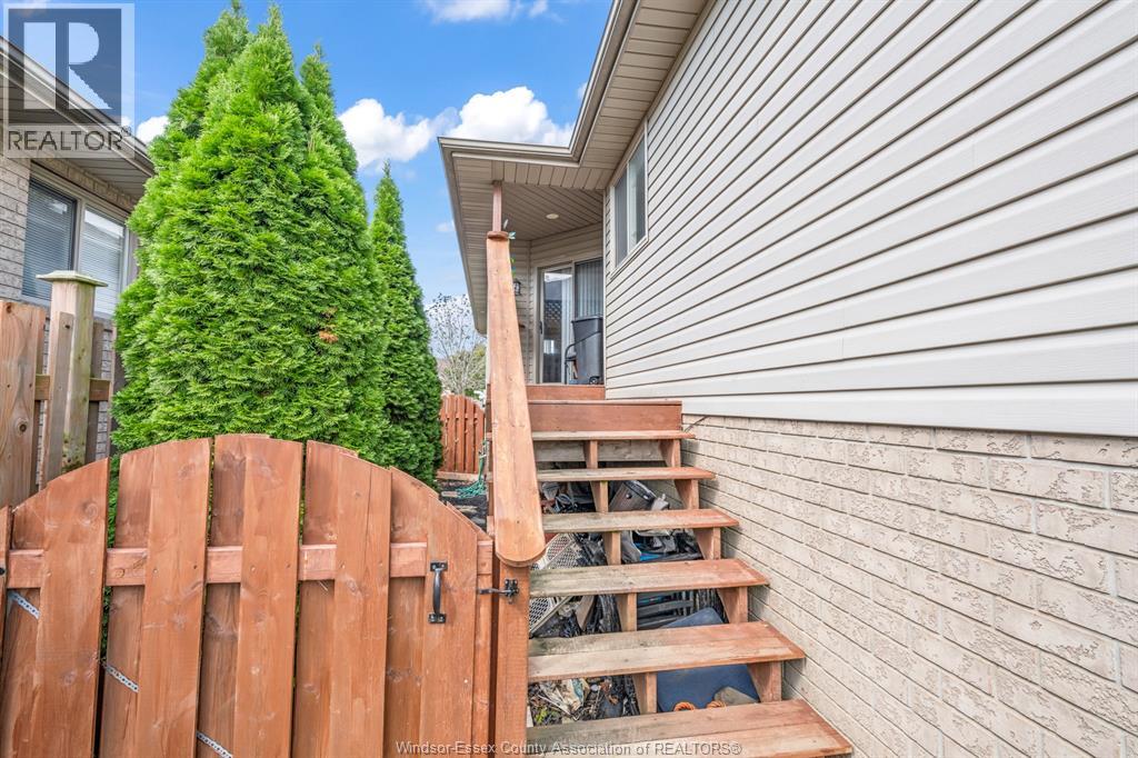 51 Anfred, Leamington, Ontario  N8H 5L3 - Photo 37 - 26021808