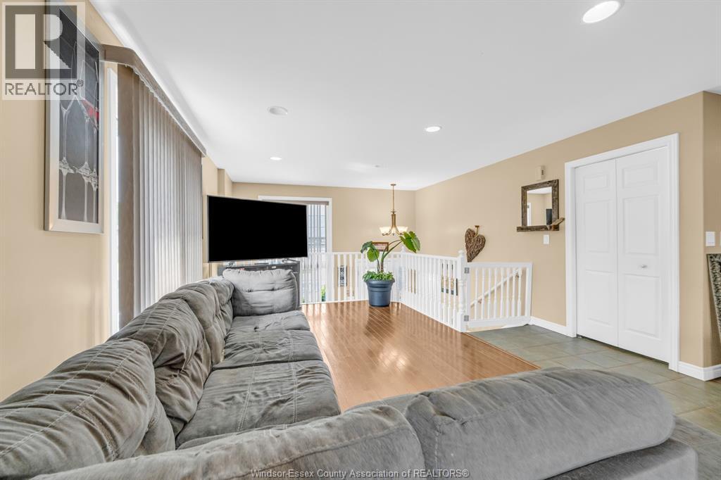 51 Anfred, Leamington, Ontario  N8H 5L3 - Photo 6 - 26021808