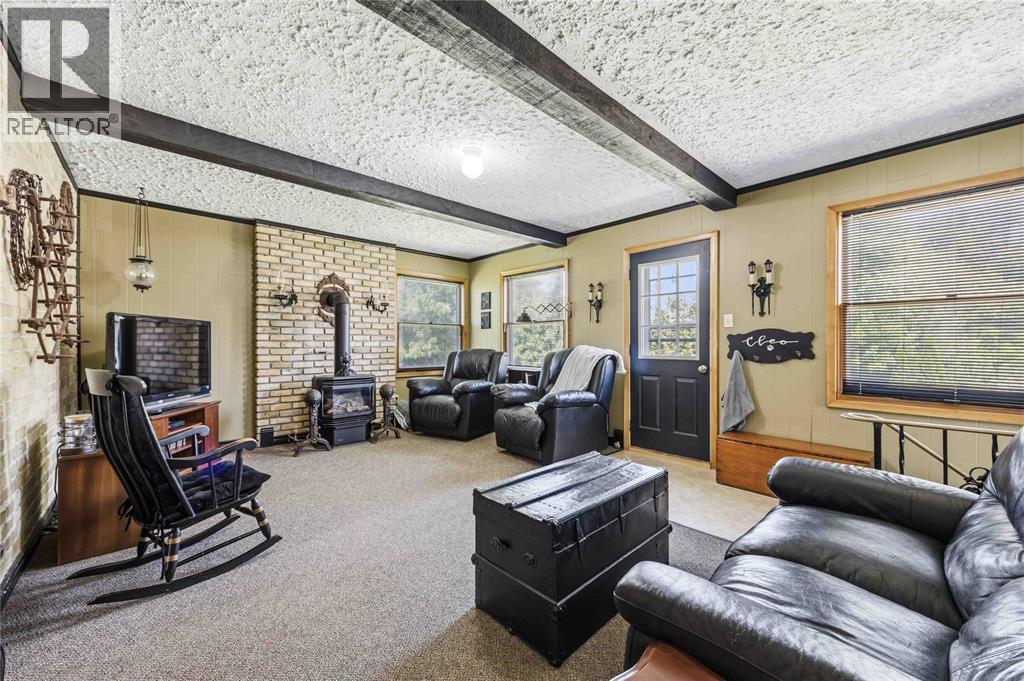6752 Camlachie Road, Plympton-Wyoming, Ontario  N0N 1E0 - Photo 32 - 26021787