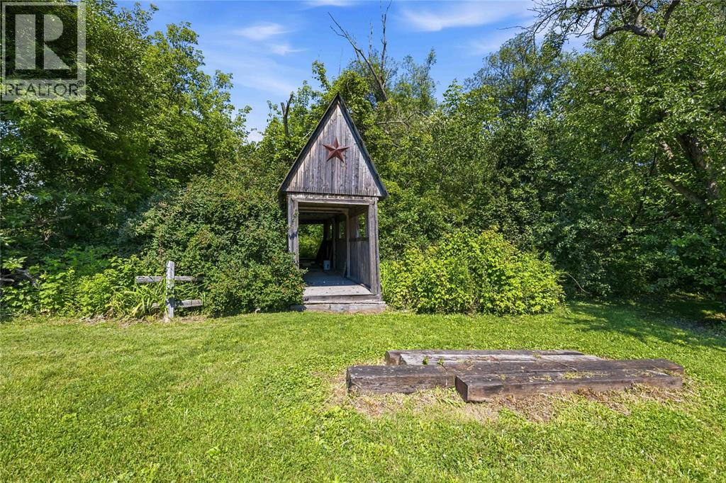 6752 Camlachie Road, Plympton-Wyoming, Ontario  N0N 1E0 - Photo 35 - 26021787