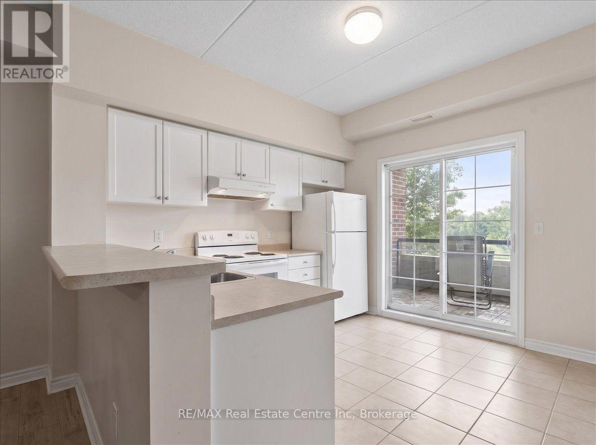 205 - 308 Watson Parkway N, Guelph, Ontario  N1E 0G7 - Photo 13 - X13753100