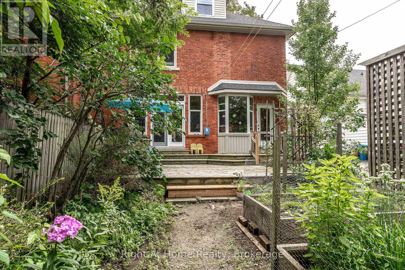 142 Elizabeth Street, Stratford, Ontario  N5A 4Z3 - Photo 43 - X13753154
