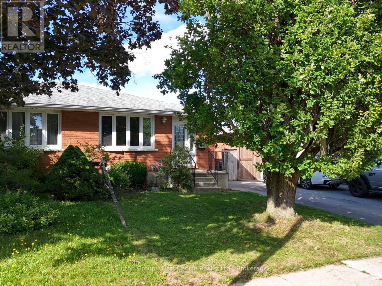 380 Maple Avenue, Stratford, Ontario  N5A 1V9 - Photo 3 - X13753410