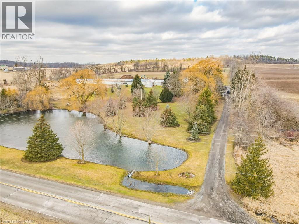 875 Safari Road, Hamilton, Ontario  L8B 1S9 - Photo 2 - 40850785