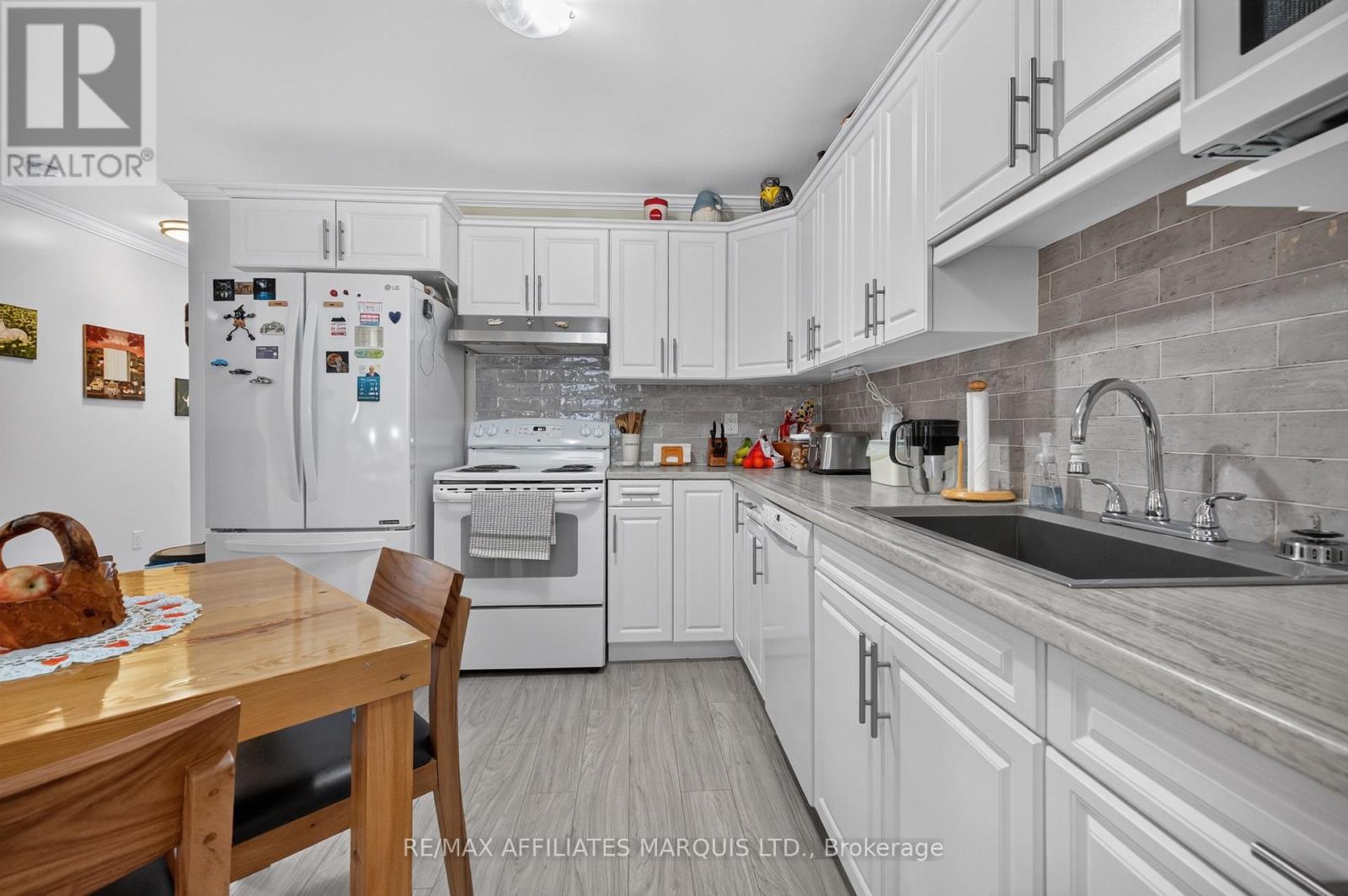 631 St Lawrence Street, Prescott, Ontario  K0E 1T0 - Photo 8 - X13753370