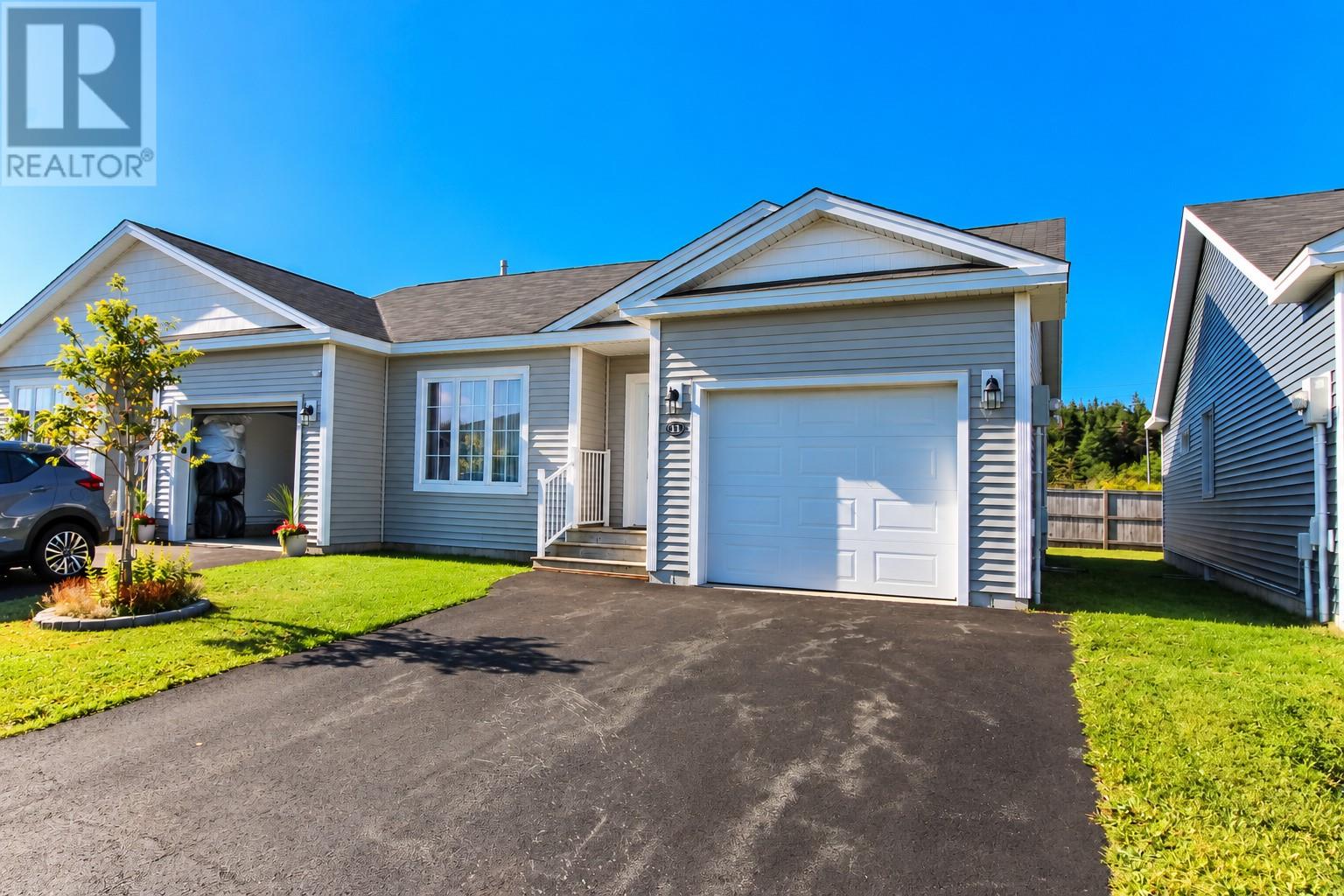 11 Riverglen Close, St. John’s — photo 2