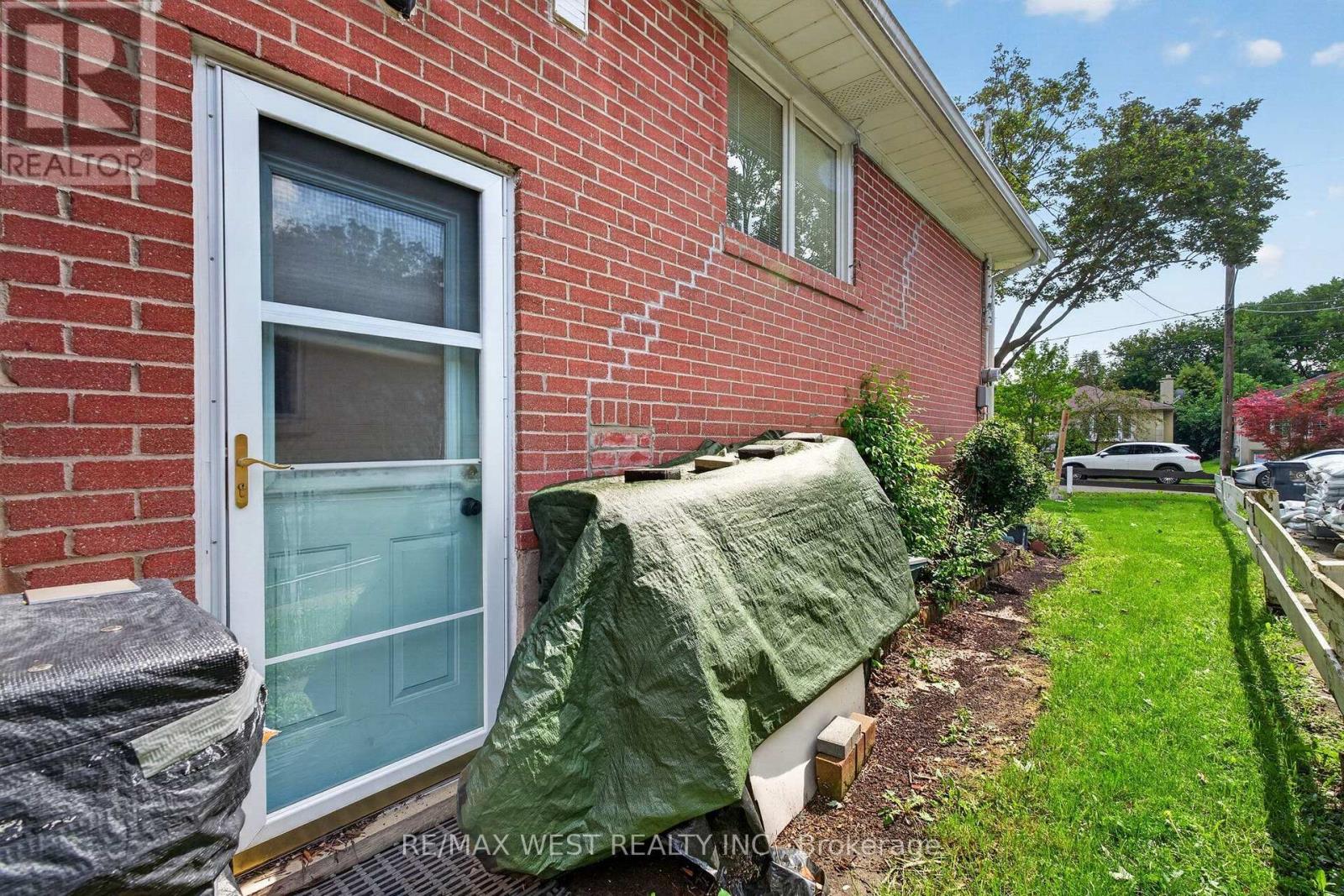 270 Homewood Avenue, Toronto, Ontario  M2R 2N3 - Photo 39 - C13753044