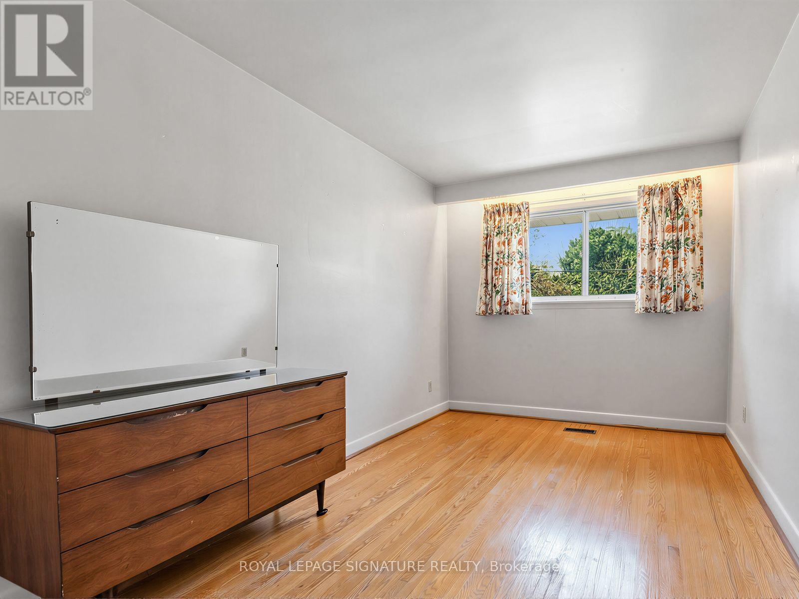 62 Dukinfield Crescent, Toronto, Ontario M3A 2S1 - Photo 15 - C13753190