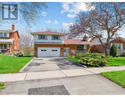 62 DUKINFIELD CRESCENT, Toronto, Ontario