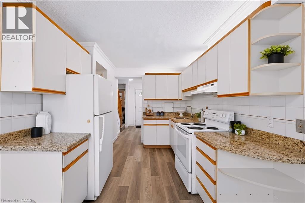 121 University Avenue E Unit# 102, Waterloo, Ontario  N2J 4J1 - Photo 12 - 40856741