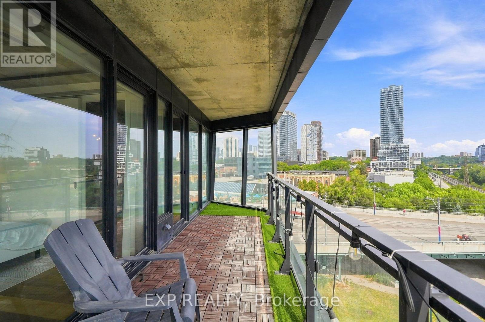 604 - 51 Trolley Crescent, Toronto, Ontario  M5A 0E9 - Photo 25 - C13753276