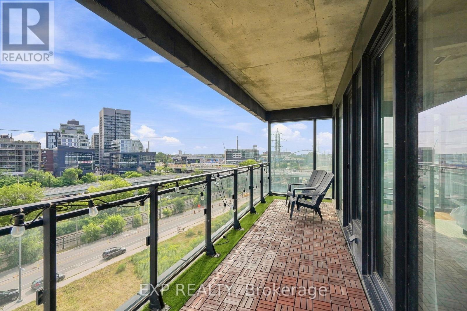 604 - 51 Trolley Crescent, Toronto, Ontario  M5A 0E9 - Photo 26 - C13753276