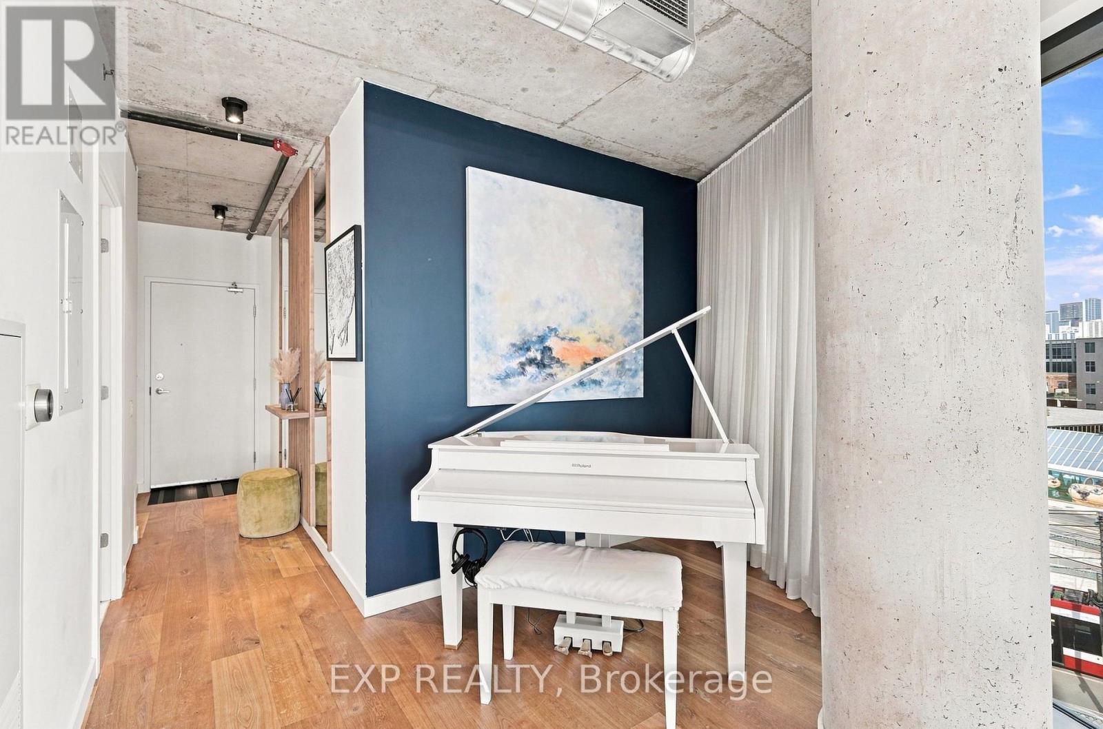604 - 51 Trolley Crescent, Toronto, Ontario  M5A 0E9 - Photo 8 - C13753276