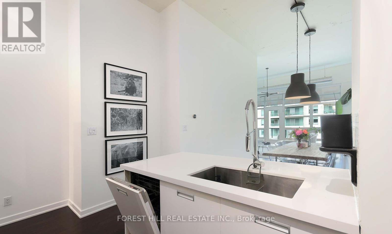 408 - 380 Macpherson Avenue, Toronto, Ontario M4V 3E3 - Photo 4 - C13753284