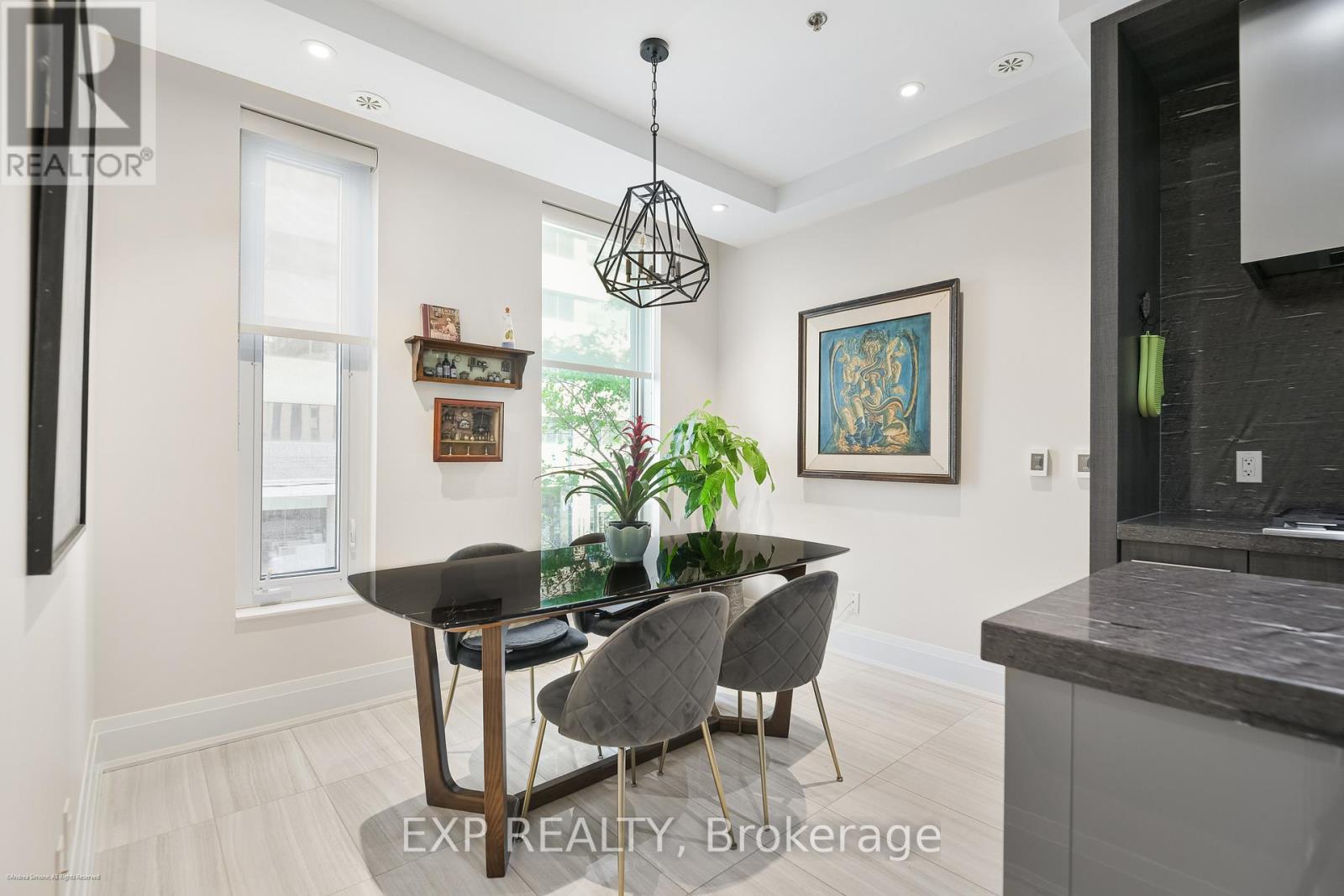 1084 Bay Street, Toronto, Ontario M5S 0A3 - Photo 18 - C13753328