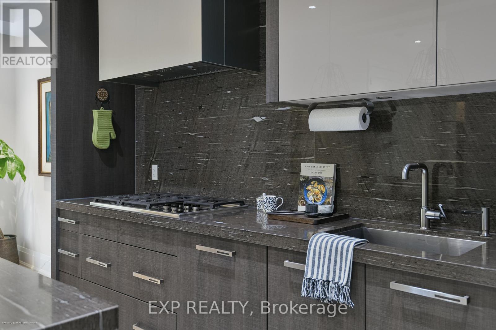1084 Bay Street, Toronto, Ontario M5S 0A3 - Photo 19 - C13753328