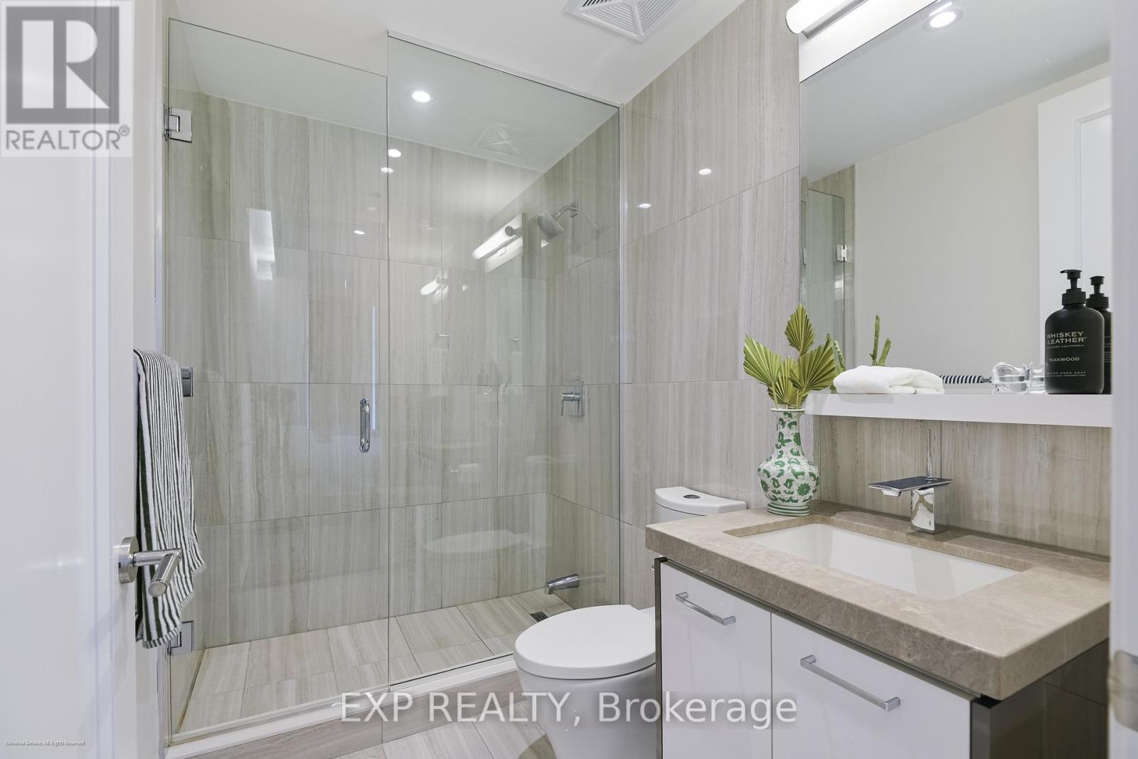 1084 Bay Street, Toronto, Ontario M5S 0A3 - Photo 24 - C13753328