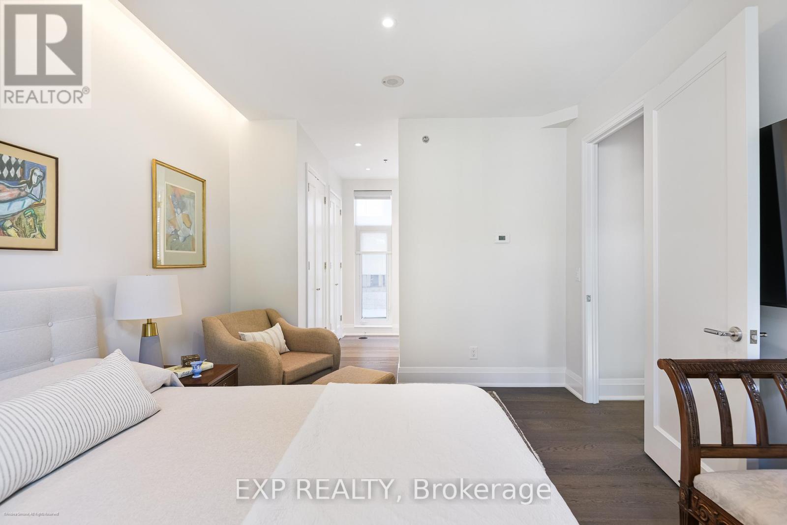 1084 Bay Street, Toronto, Ontario M5S 0A3 - Photo 27 - C13753328