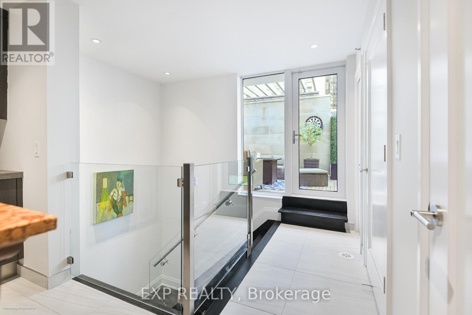 1084 Bay Street, Toronto, Ontario M5S 0A3 - Photo 34 - C13753328