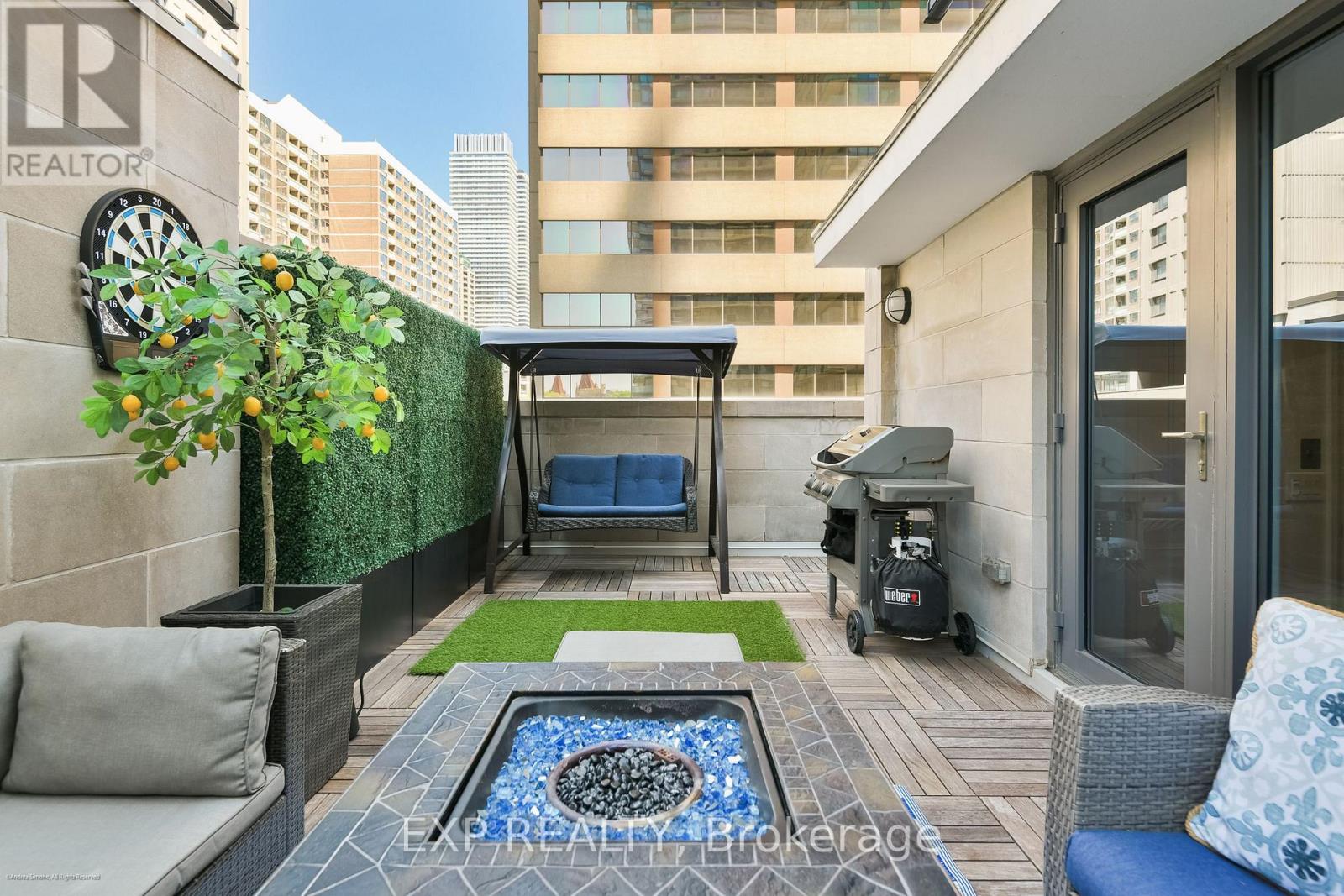 1084 Bay Street, Toronto, Ontario M5S 0A3 - Photo 36 - C13753328