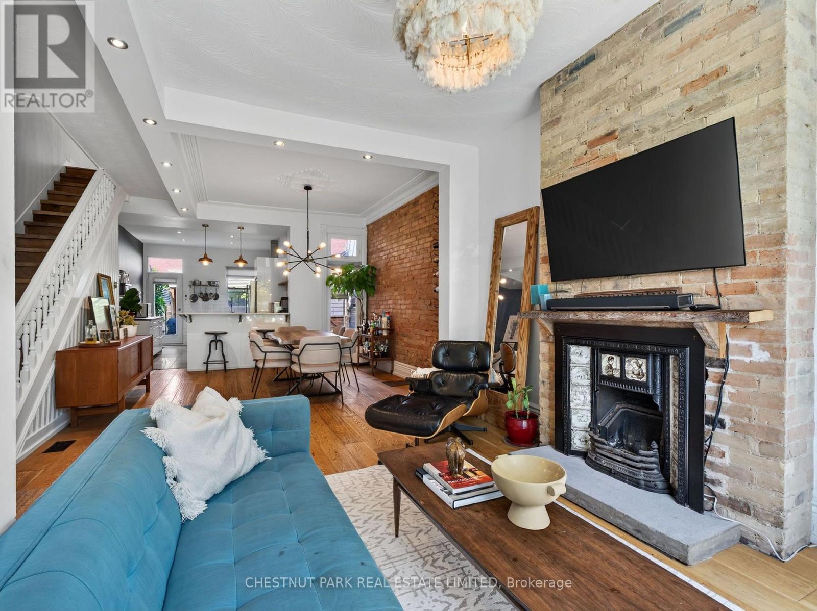 28 Robinson Street, Toronto, Ontario M6J 1L2 - Photo 5 - C13753344