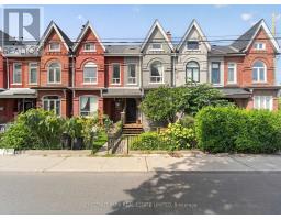 28 ROBINSON STREET, Toronto, Ontario