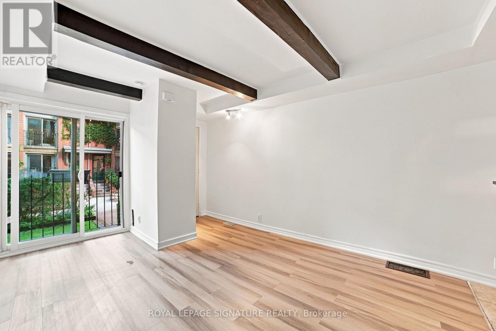18 - 325 Jarvis Street, Toronto, Ontario M5B 2C2 - Photo 2 - C13753350