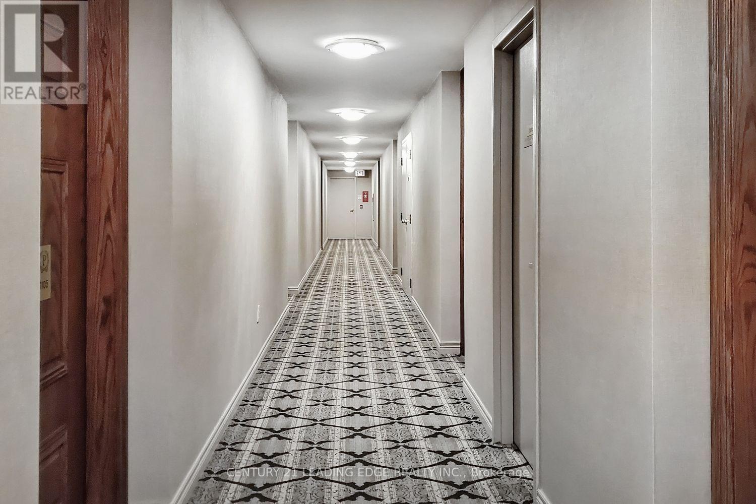 1111 - 28 Pemberton Avenue, Toronto, Ontario  M2M 4L9 - Photo 3 - C13753376