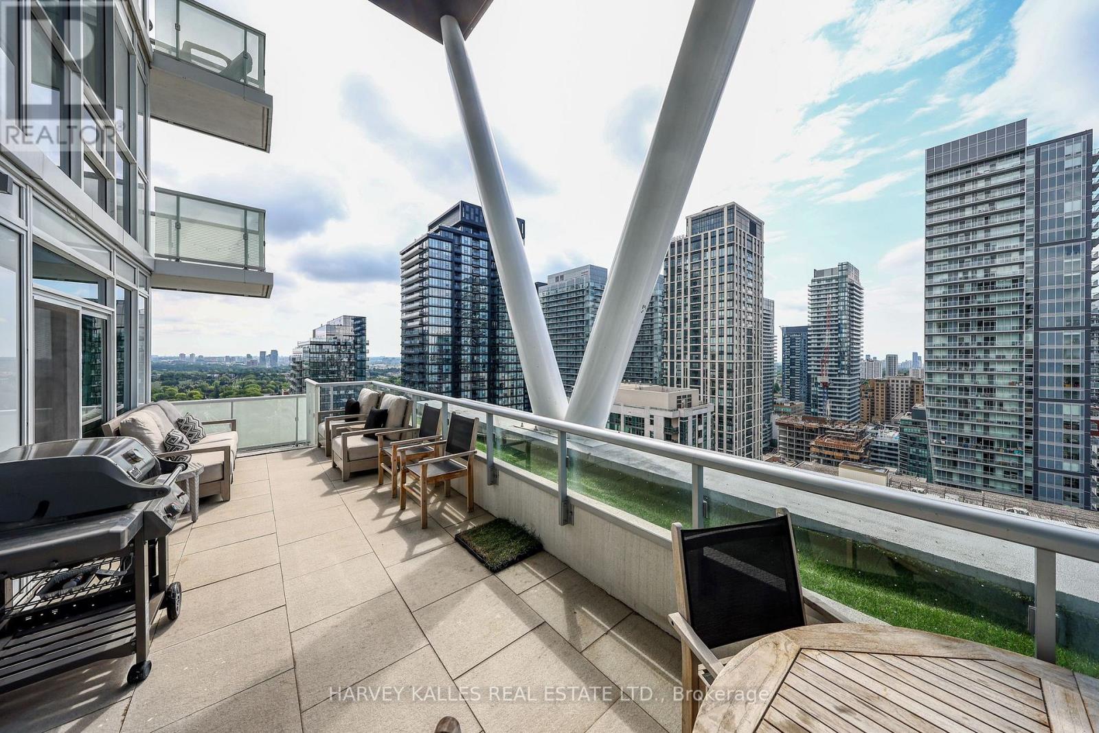 2407 - 101 Erskine Avenue, Toronto, Ontario  M4P 0C5 - Photo 33 - C13753394