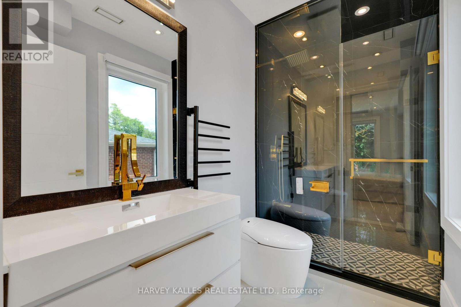 615 Briar Hill Avenue, Toronto, Ontario  M5N 1N4 - Photo 21 - C13753418