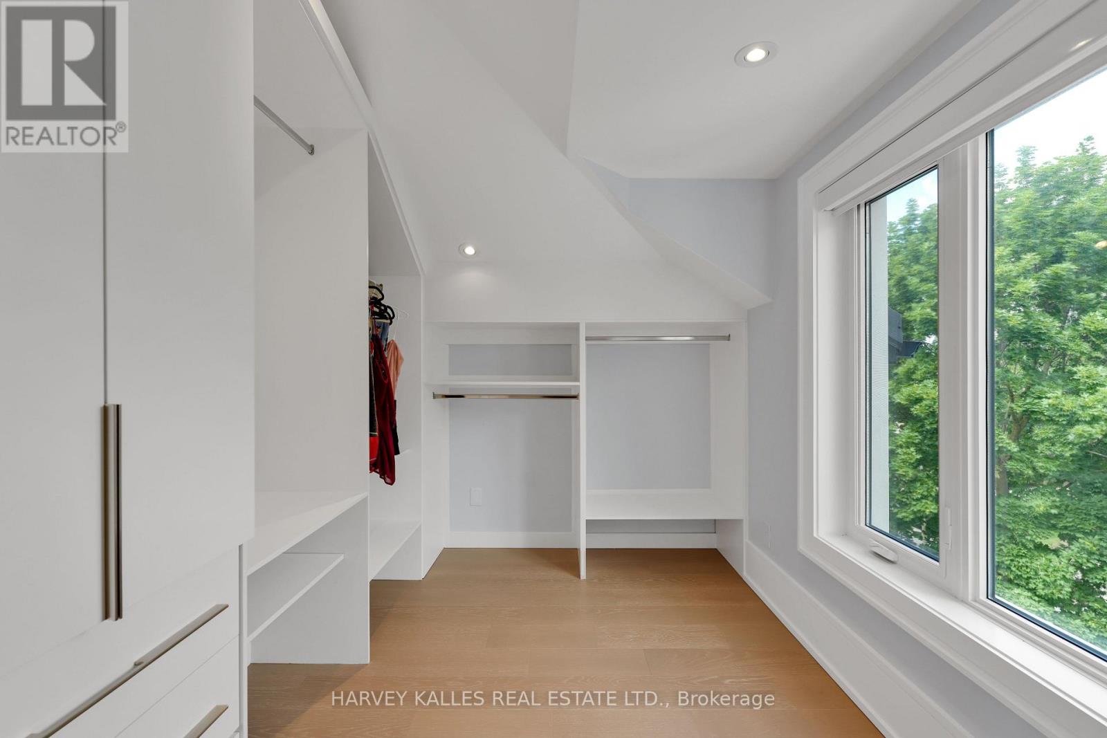 615 Briar Hill Avenue, Toronto, Ontario  M5N 1N4 - Photo 27 - C13753418