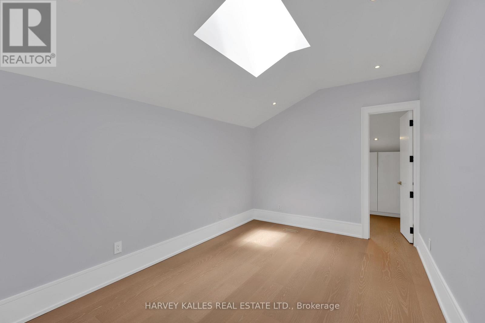 615 Briar Hill Avenue, Toronto, Ontario  M5N 1N4 - Photo 28 - C13753418