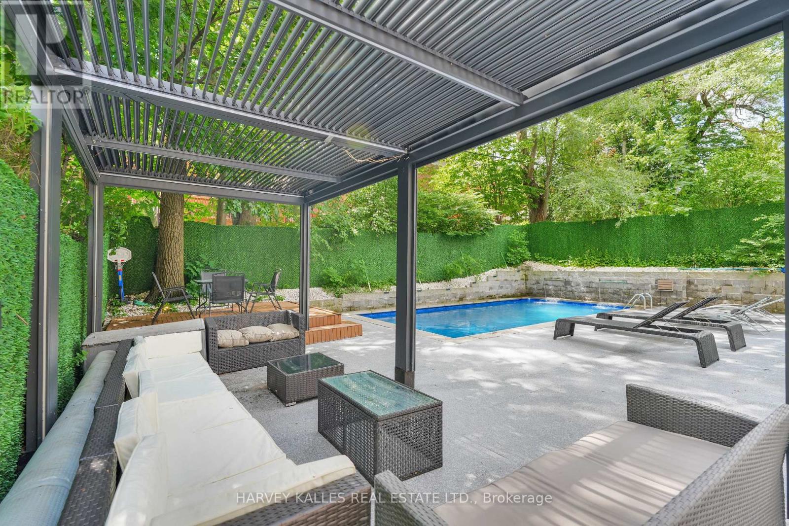 615 Briar Hill Avenue, Toronto, Ontario  M5N 1N4 - Photo 47 - C13753418