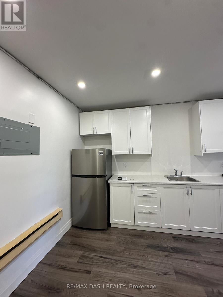 4fl - 565 Yonge Street, Toronto, Ontario  M4Y 1Z2 - Photo 6 - C13753424